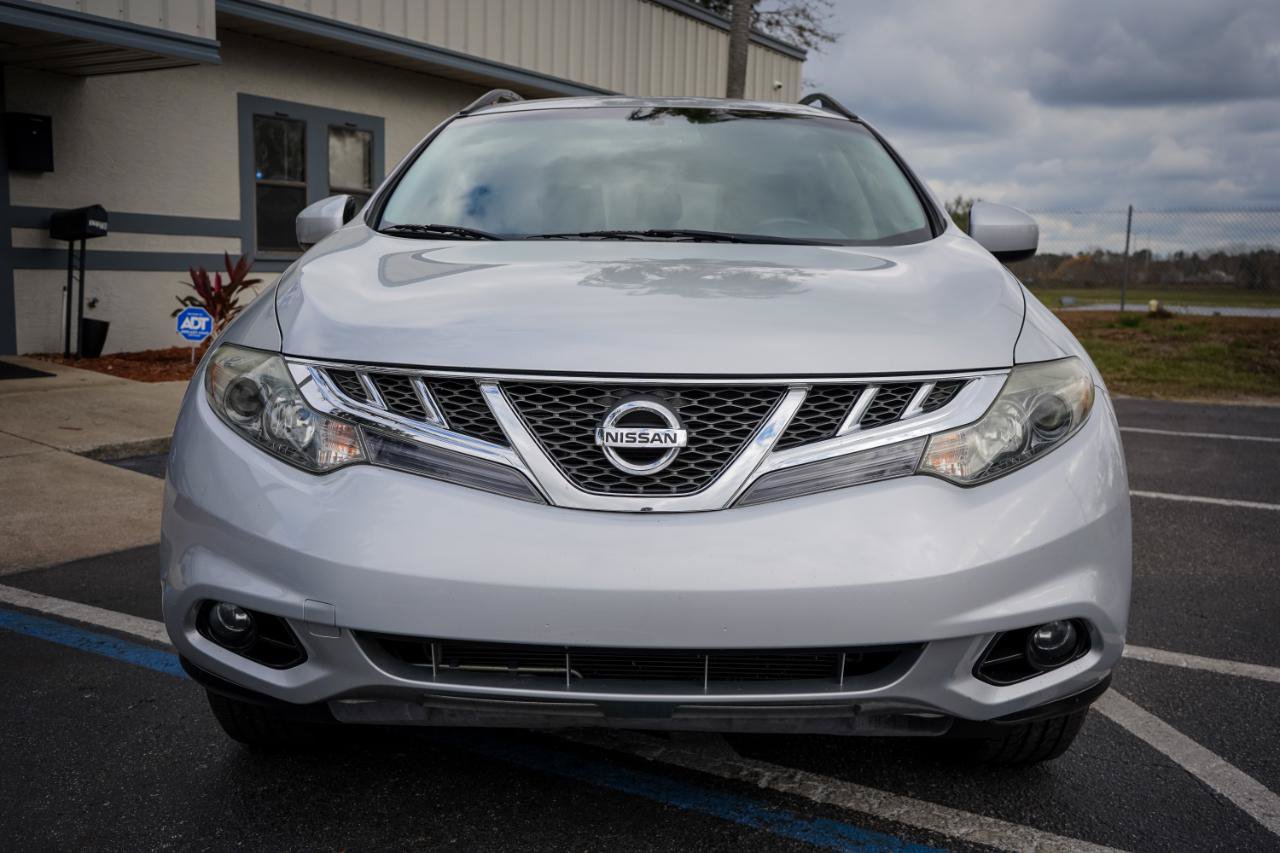 Used 2014 Nissan Murano SV w/ Value Package FWD image 2