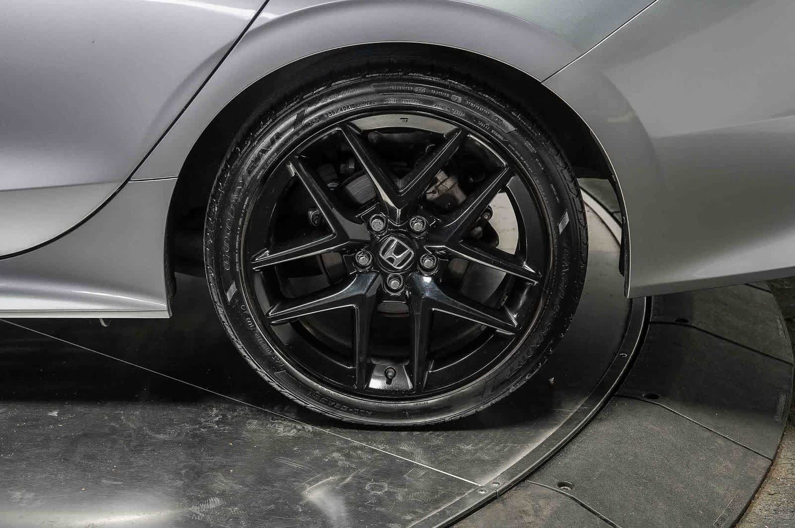 Used 2023 Honda Civic Sport image 10