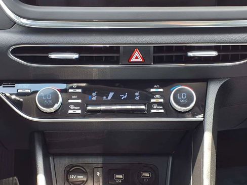 Certified 2023 Hyundai Sonata Limited FWD image 13