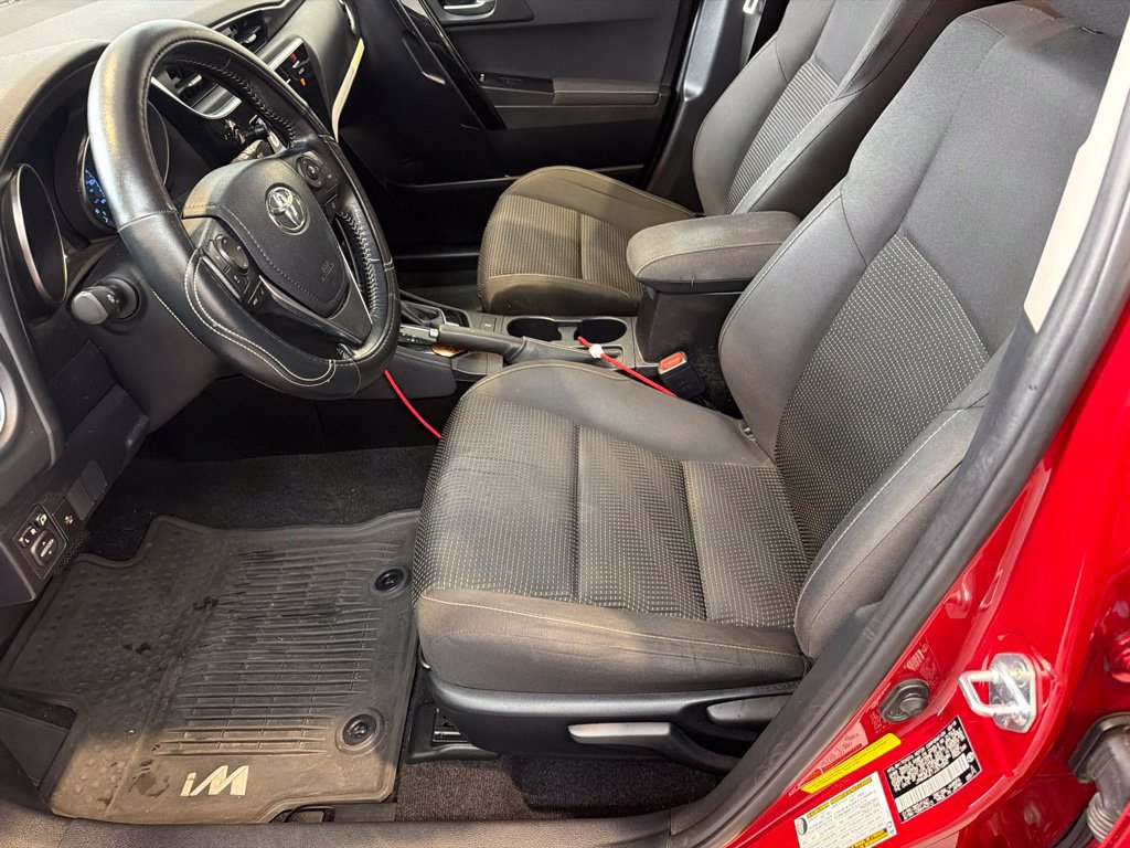 Used 2018 Toyota Corolla iM FWD image 16