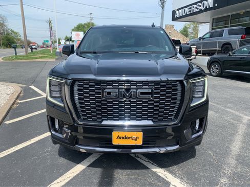 Used 2024 GMC Yukon Denali Ultimate AWD/4WD image 2