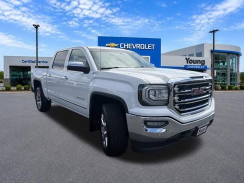 Used 2017 GMC Sierra 1500 SLT w/ SLT Premium Package AWD/4WD image 4