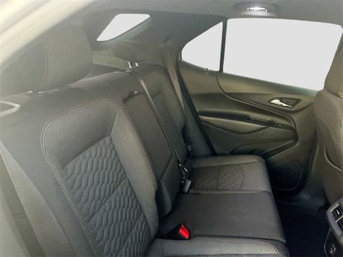 Used 2020 Chevrolet Equinox LT image 24