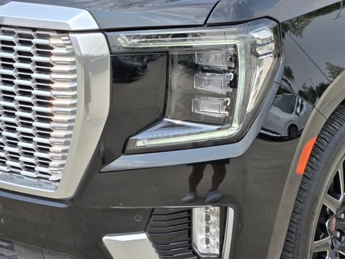Used 2024 GMC Yukon XL Denali w/ Max Trailering Package AWD/4WD image 11
