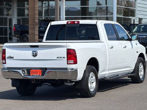 Used 2017 RAM 1500 Classic SLT AWD/4WD image 5
