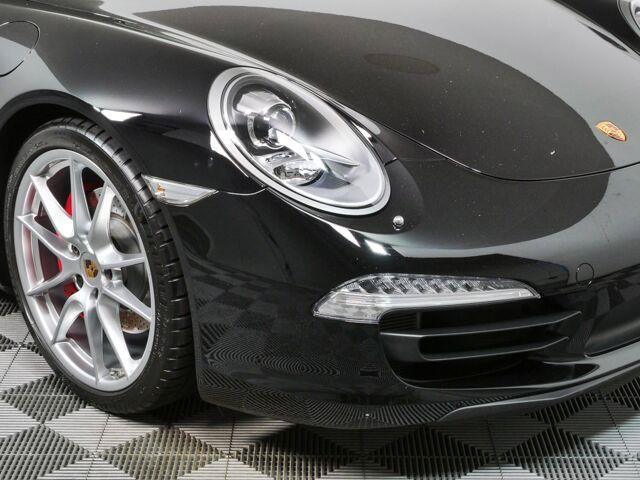 Used 2014 Porsche 911 Carrera 4S AWD/4WD image 30