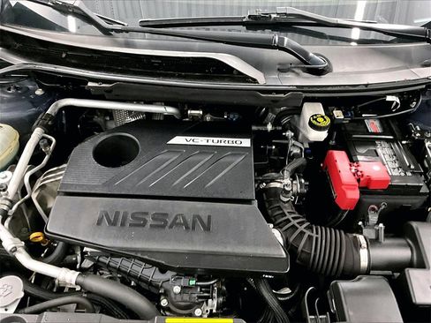 Used 2023 Nissan Rogue SL image 32