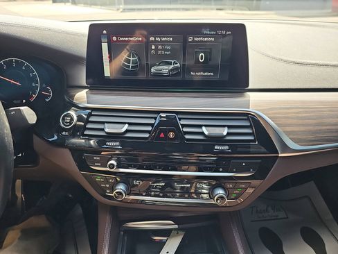 Used 2019 BMW M550i xDrive w/ Premium Package image 20