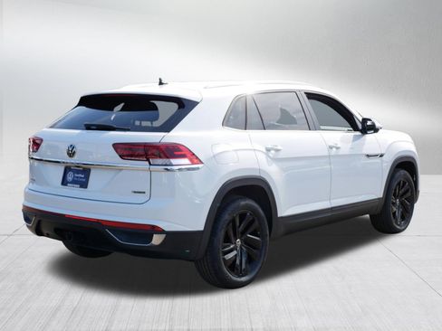 Certified 2023 Volkswagen Atlas Cross Sport SE w/ Black Wheel Package AWD/4WD image 7