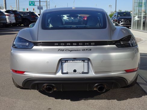Used 2023 Porsche 718 Cayman GTS RWD image 6
