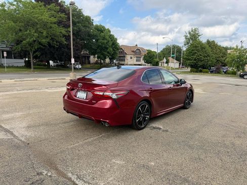 Used 2018 Toyota Camry XSE w/ Driver Assist Package FWD image 7