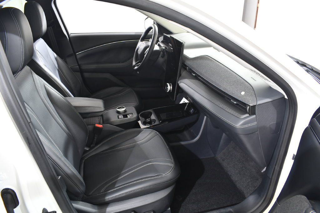 Used 2024 Ford Mustang Mach-E Premium AWD/4WD image 10
