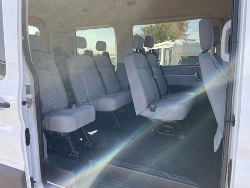 Used 2016 Ford Transit 150 XL image 10