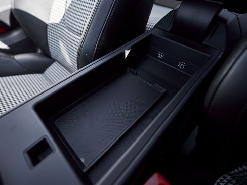 Used 2023 Porsche 911 Turbo S image 61