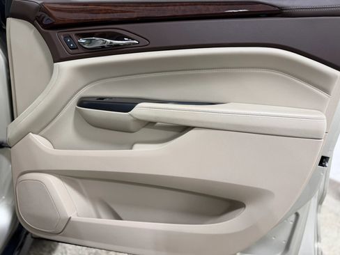 Used 2015 Cadillac SRX Premium FWD image 24
