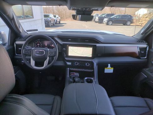 New 2026 GMC Sierra 1500 Denali w/ Denali Reserve Package image 9