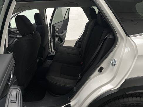 Used 2025 Subaru Outback Premium w/ Popular Package #1A image 20