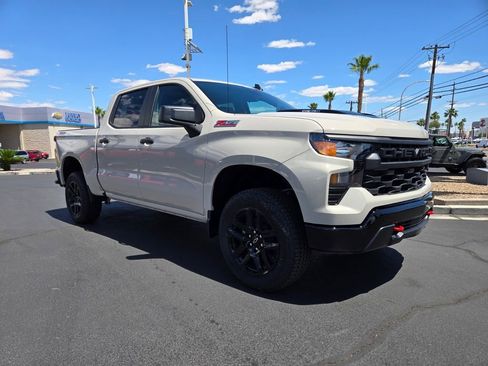 New 2026 Chevrolet Silverado 1500 Custom Trail Boss AWD/4WD image 1