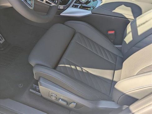 Used 2026 BMW X3 xDrive30 w/ M Sport Package image 4