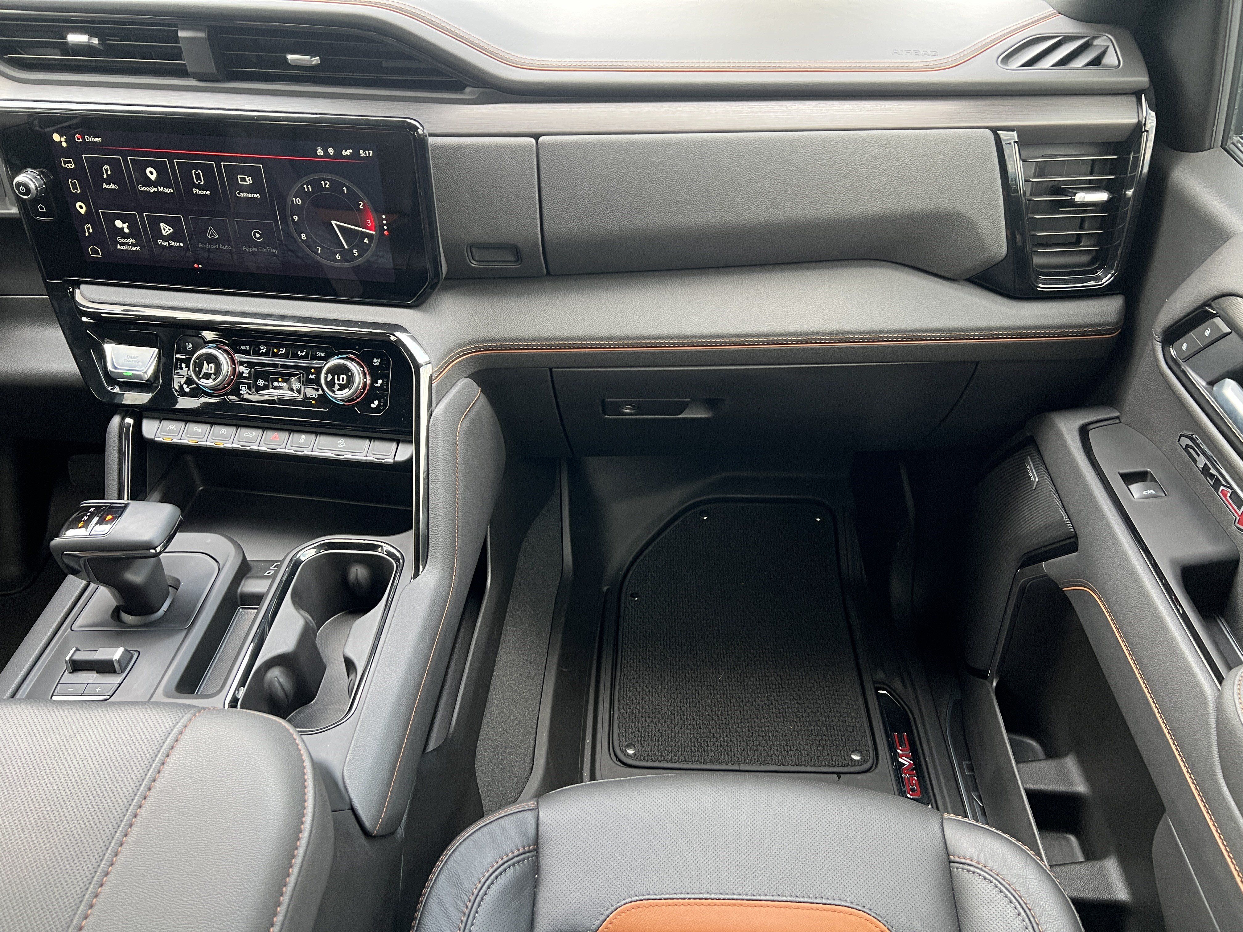 Used 2025 GMC Sierra 1500 AT4 w/ Technology Package AWD/4WD image 33
