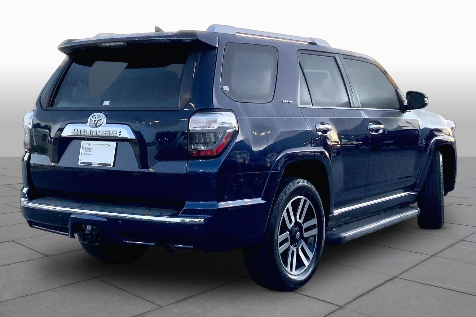 Used 2015 Toyota 4Runner Limited RWD image 12