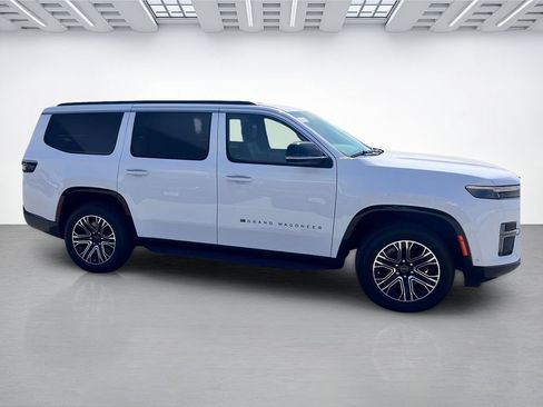 New 2026 Jeep Grand Wagoneer 2WD image 2