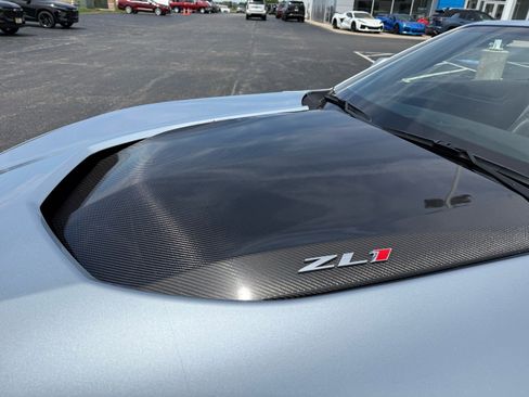 Used 2017 Chevrolet Camaro ZL1 RWD image 22