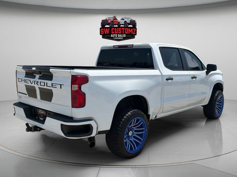 Used 2024 Chevrolet Silverado 1500 Custom w/ Rally Edition AWD/4WD image 7