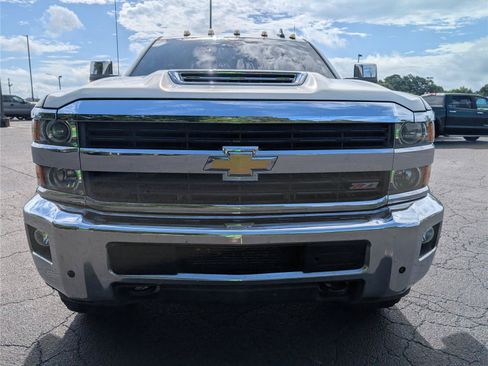 Used 2017 Chevrolet Silverado 2500 LTZ w/ Duramax Plus Package AWD/4WD image 8