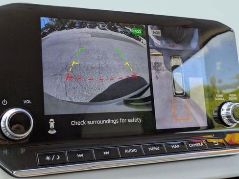 Used 2024 Mitsubishi Outlander SEL image 23