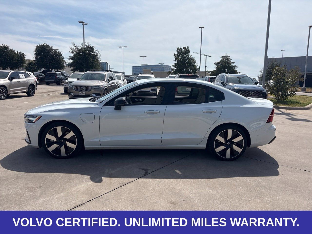 Used 2024 Volvo S60 T8 Plus w/ Climate Package AWD/4WD image 7