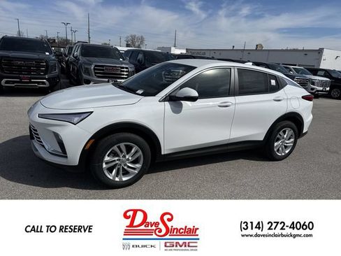 New 2026 Buick Envista Sport Touring w/ Convenience II Package FWD image 1
