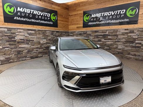 Used 2026 Hyundai Sonata SEL FWD image 18