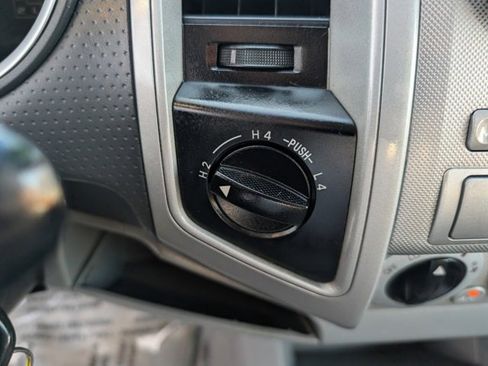 Used 2007 Toyota Tacoma 4x4 Double Cab image 3