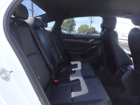 Used 2022 Honda Accord Sport image 14