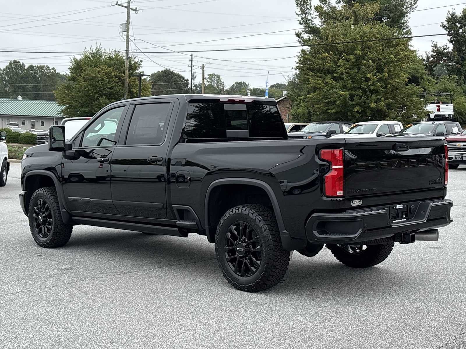New 2026 Chevrolet Silverado 2500 High Country w/ Midnight Edition AWD/4WD image 8