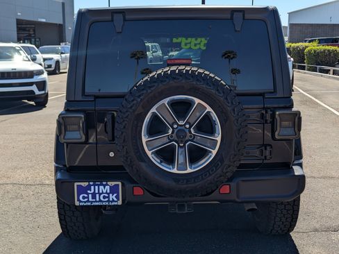 Used 2019 Jeep Wrangler Unlimited Sahara w/ Uconnect 4C Nav & Sound Group image 3