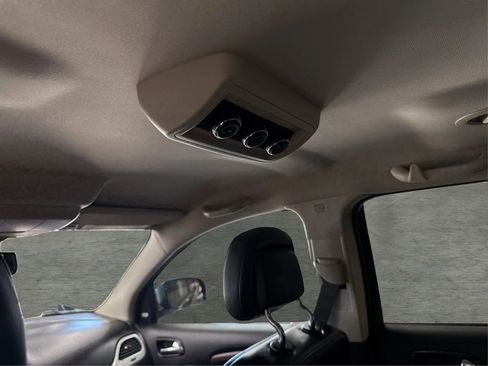 Used 2016 Dodge Journey R/T w/ Driver Convenience Group image 16