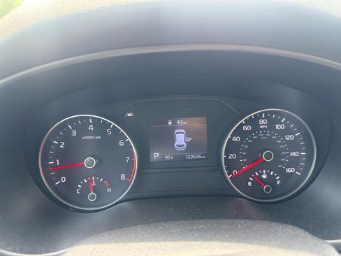 Used 2021 Kia Sportage LX FWD image 24
