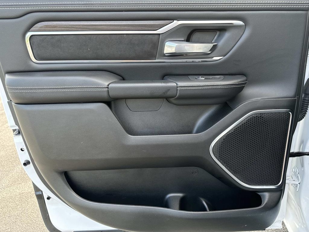 Used 2026 RAM 1500 Laramie AWD/4WD image 20