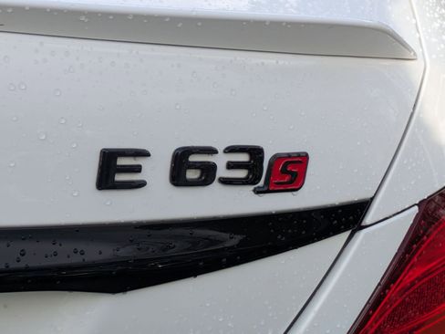 Used 2019 Mercedes-Benz E 63 AMG S image 33