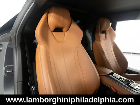 Used 2015 Lamborghini Huracan LP 610-4 AWD/4WD image 41