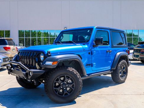 Used 2022 Jeep Wrangler Sport AWD/4WD image 1