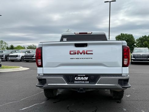 Used 2023 GMC Sierra 1500 Pro w/ Pro Value Package AWD/4WD image 6