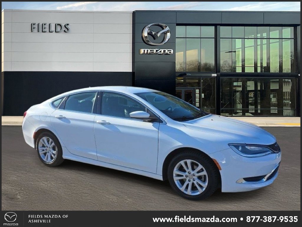 Used 2017 Chrysler 200 Limited Platinum FWD image 1