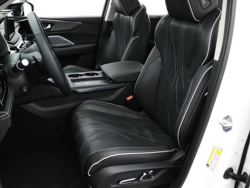 Certified 2026 Acura MDX SH-AWD w/ Advance Package image 2