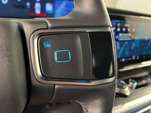 New 2026 Ford Expedition Platinum w/ Stealth Appearance Package image 21