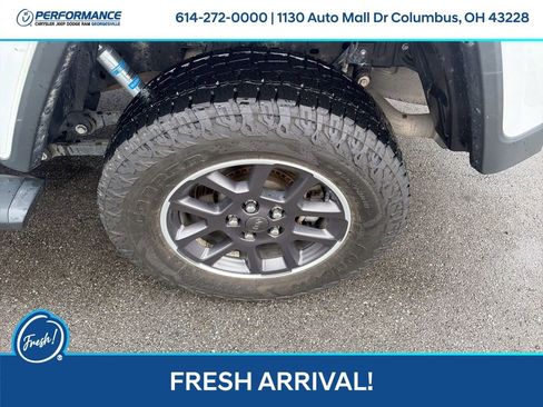 Used 2021 Jeep Gladiator Overland w/ Popular Equipment Package AWD/4WD image 11