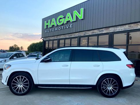 Used 2020 Mercedes-Benz GLS 580 4MATIC image 2