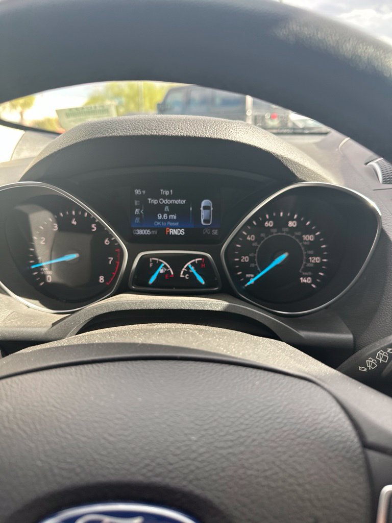 Used 2018 Ford Escape Titanium AWD/4WD image 3